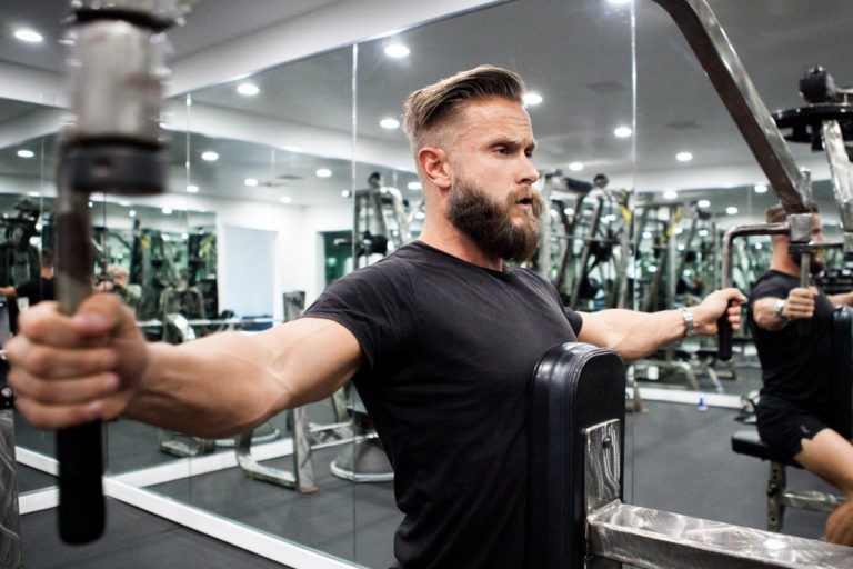 Magnus Lygdbäck in the gym