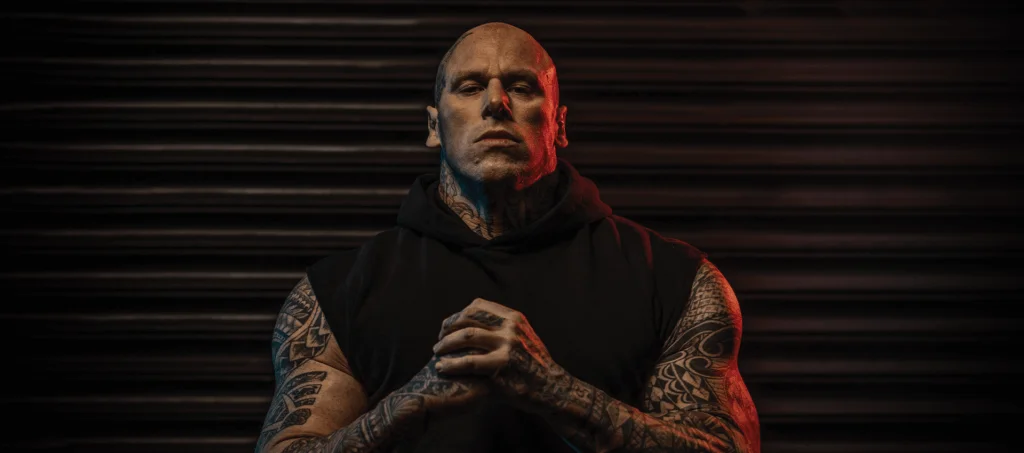 Martyn Ford | Scratching the Itch