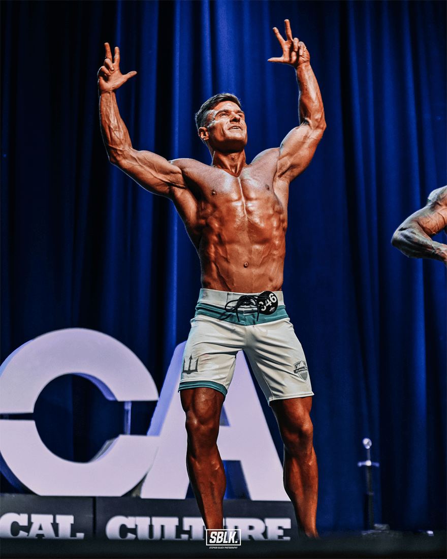 Simplyshredded.com  The Ultimate Lifting Experience - Connor